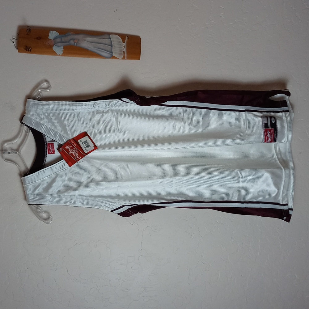 NWT Rawlings Sleeveless Jersey